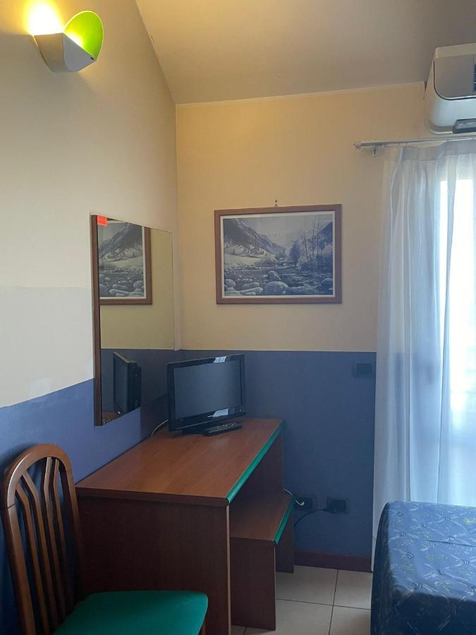 Fiorenzuola dʼArda Hotel Arda Fiorenzuola מראה חיצוני תמונה